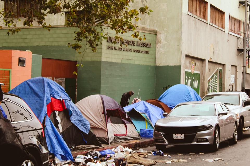 26239498_1860752187333108_4864849888323049906_n